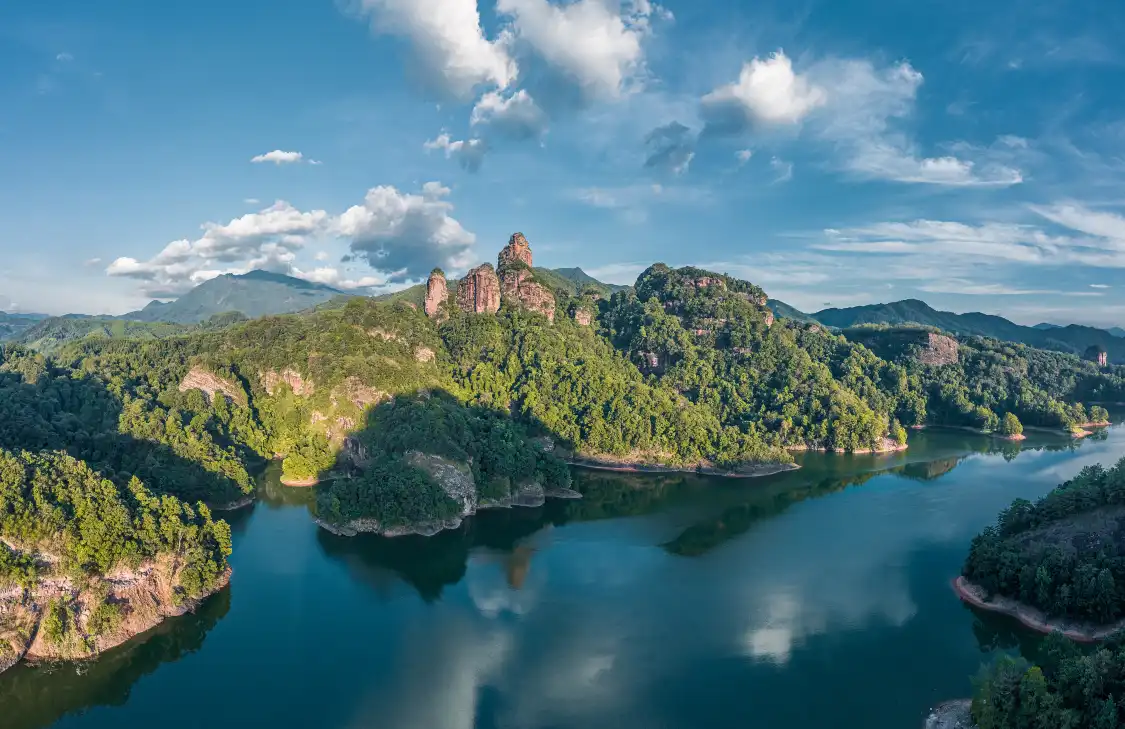 Hotels near Taining Danxia Landform