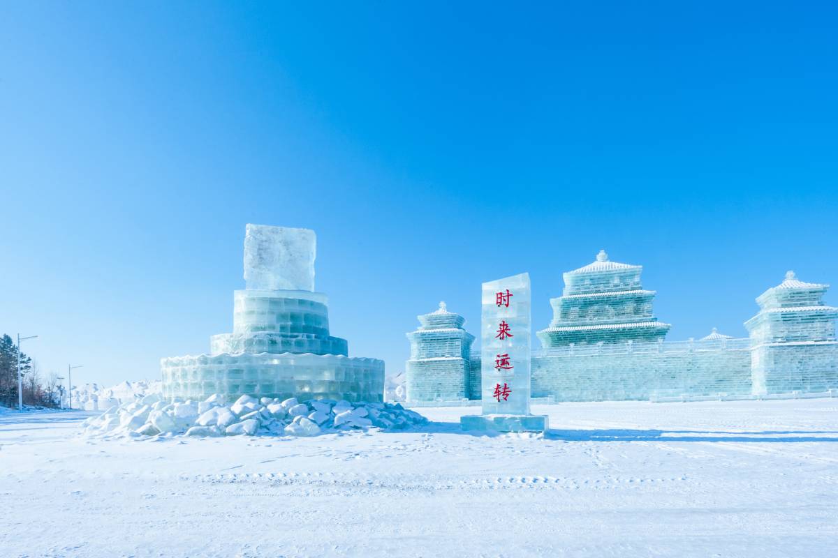 長春のお土産を渡して旅の思い出を共有しよう