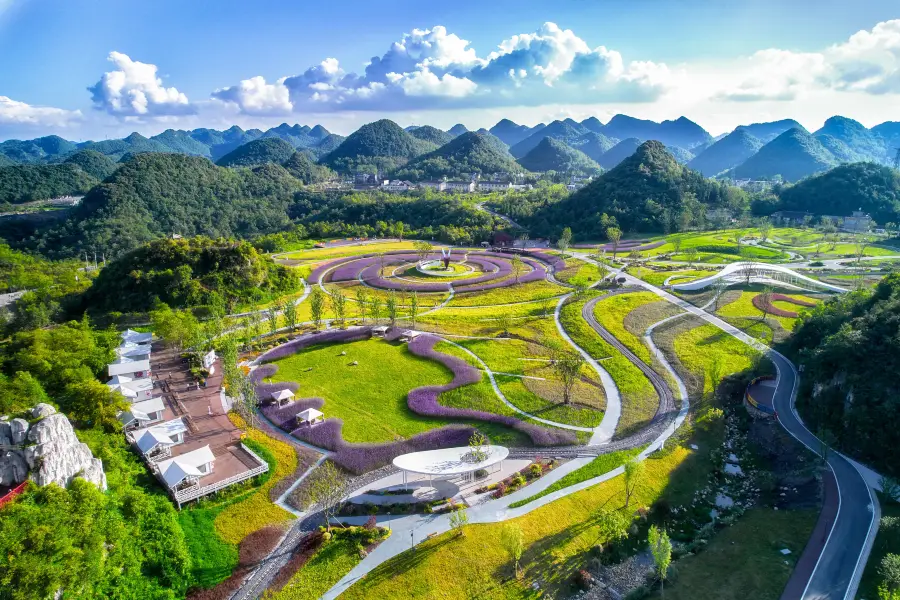 百里杜鵑花舍鍶鋰温泉