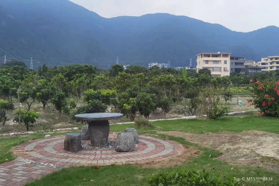 Dongfengshan Qinghu Ecological Garden