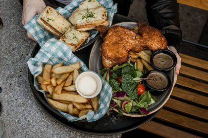 The Squire's Landing