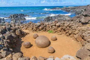 Ahu Te Pito Kura