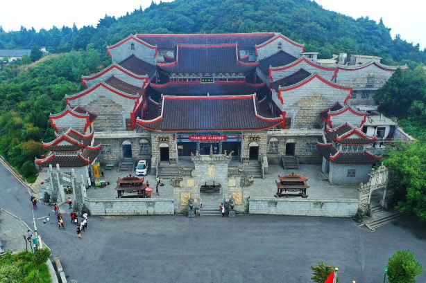 Shangfeng Temple