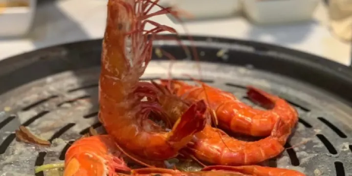 越百海海鮮蒸鍋(海灣店)