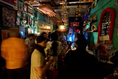 Deaf Shop