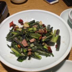 XUN WEI CAN TING User Photo
