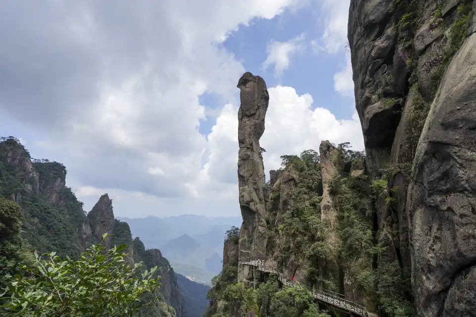 1_Giant Python Emerging from the Mountain