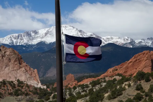 Vé máy bay Moab Colorado Springs