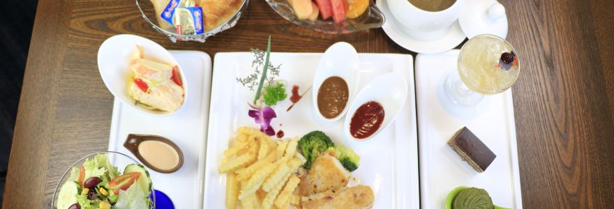 皇庭V酒店全日制西餐廳