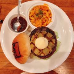 Ruff's Burger User Photo
