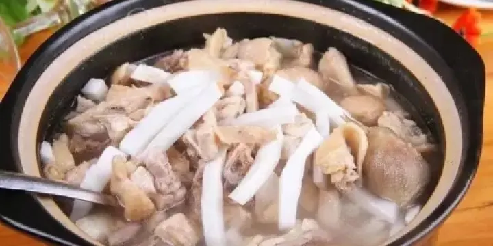 Koh Ngai Camping Restaurant