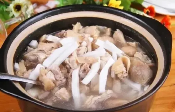 Koh Ngai Camping Restaurant