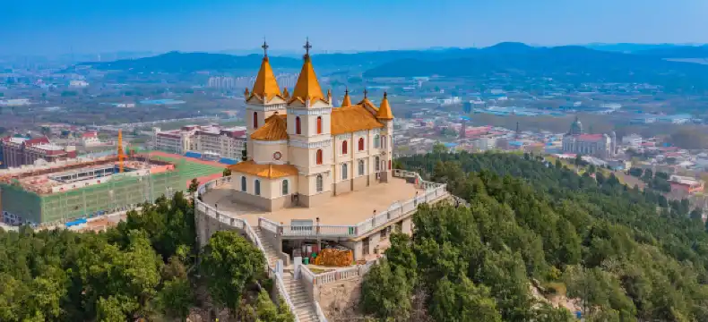 Hotels in Pingyin