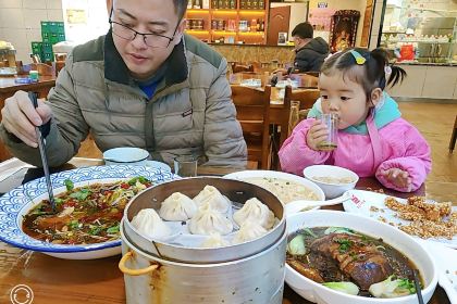 瑞龍龍蝦館(新裡城店)