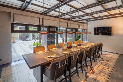 九寨英迪格酒店·游藏·邻里餐厅