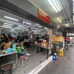 Rung Rueang pork noodle User Photo