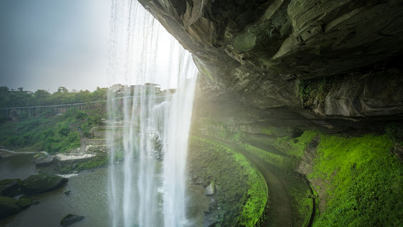 Low Pit Waterfall Area