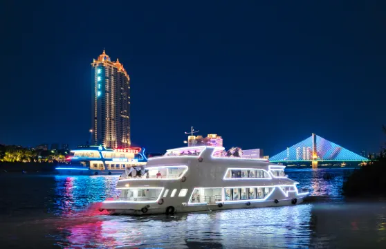 邕江夜遊民生碼頭觀光遊船票2人