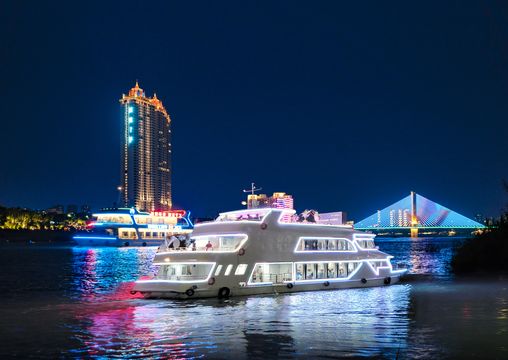 Yongjiang Night Tour