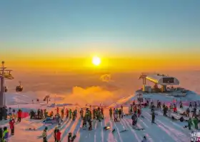 Jiangjun Mountain Ski Field