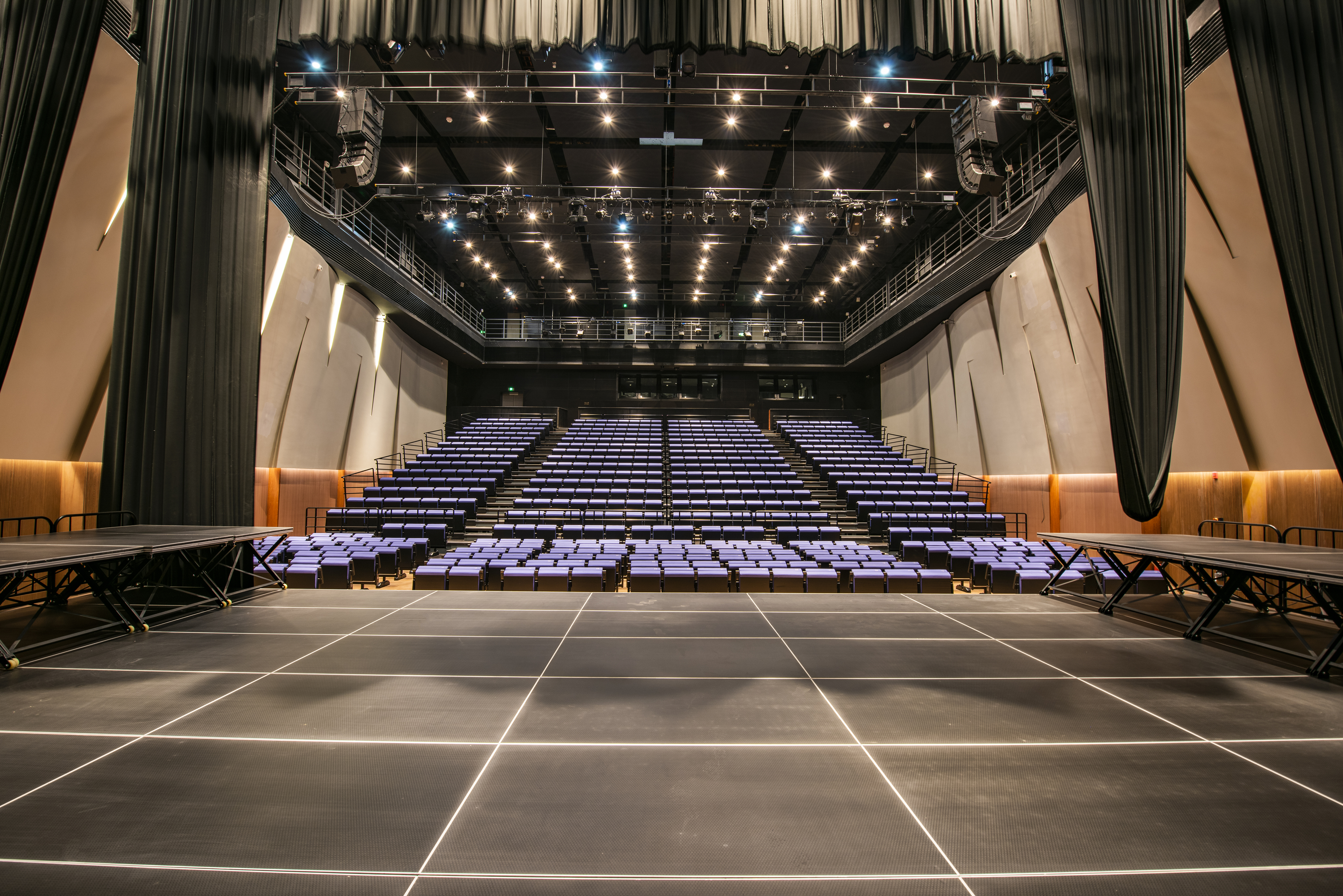 Hotels near Shenzhen Theater