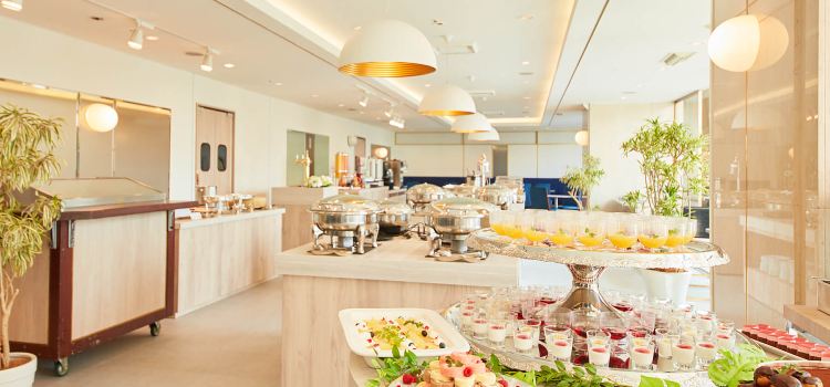 Cafe Dining Palm Tree
