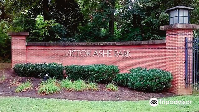 Victor Ashe Park