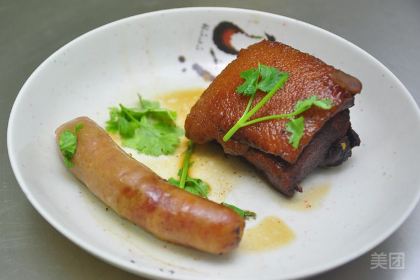 凤霞把子肉馆(普查西院店)