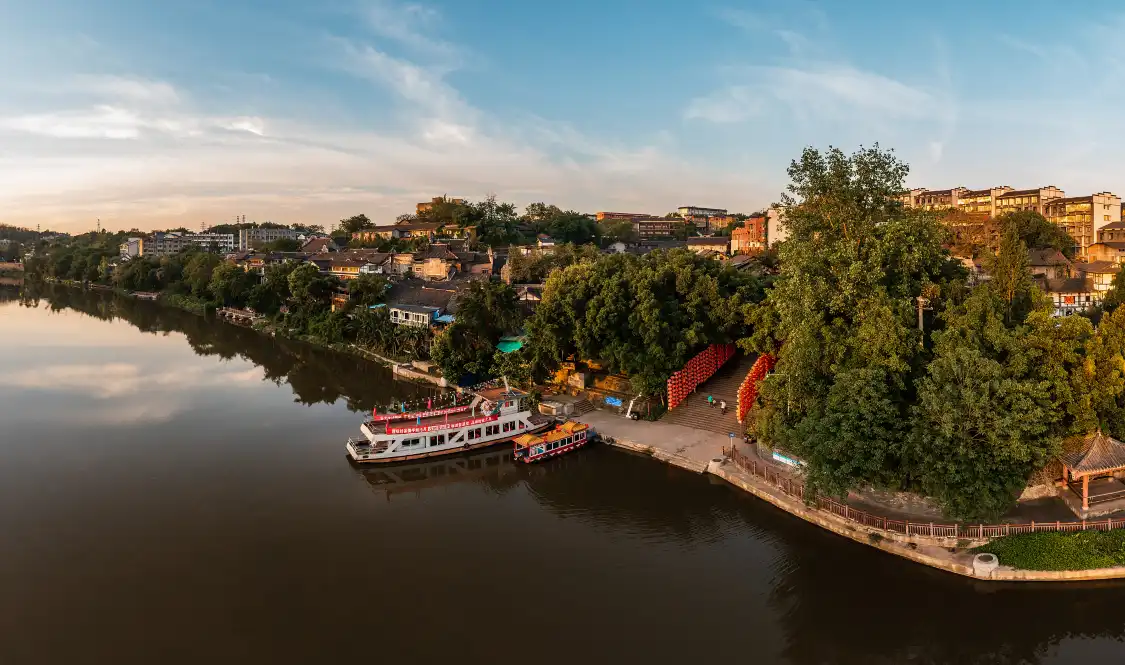 Hotels near Ancient Town of Xianshi