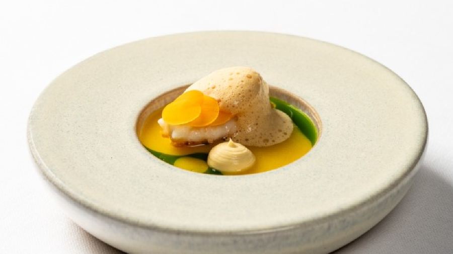 Restaurant The White Room by Jacob Jan Boerma