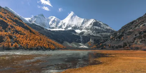 稻城亞丁-夏諾多吉