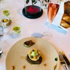 At.mosphere Restaurant and Lounge User Photo