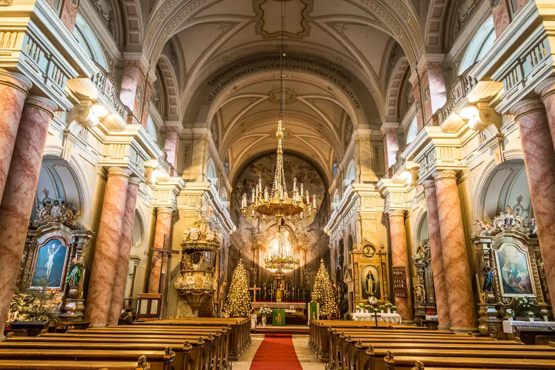Hotels near Basilica of Saint Michael Archangel