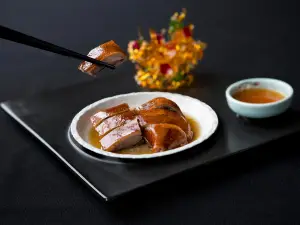 成都尼依格羅酒店·玥軒YUE HIN(IFS國際金融中心店)