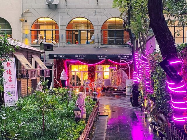 Sunday stroll: Shaanxi South & Xinle Rds