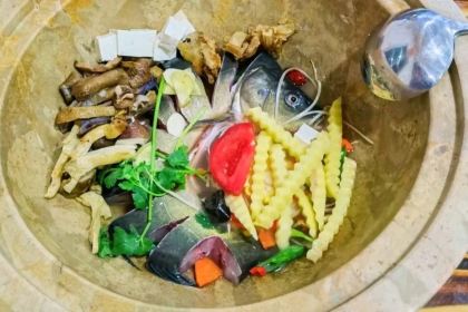 Mosuo Flavor Stone Pot Fish