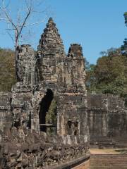 South Gate - Angkor Thom