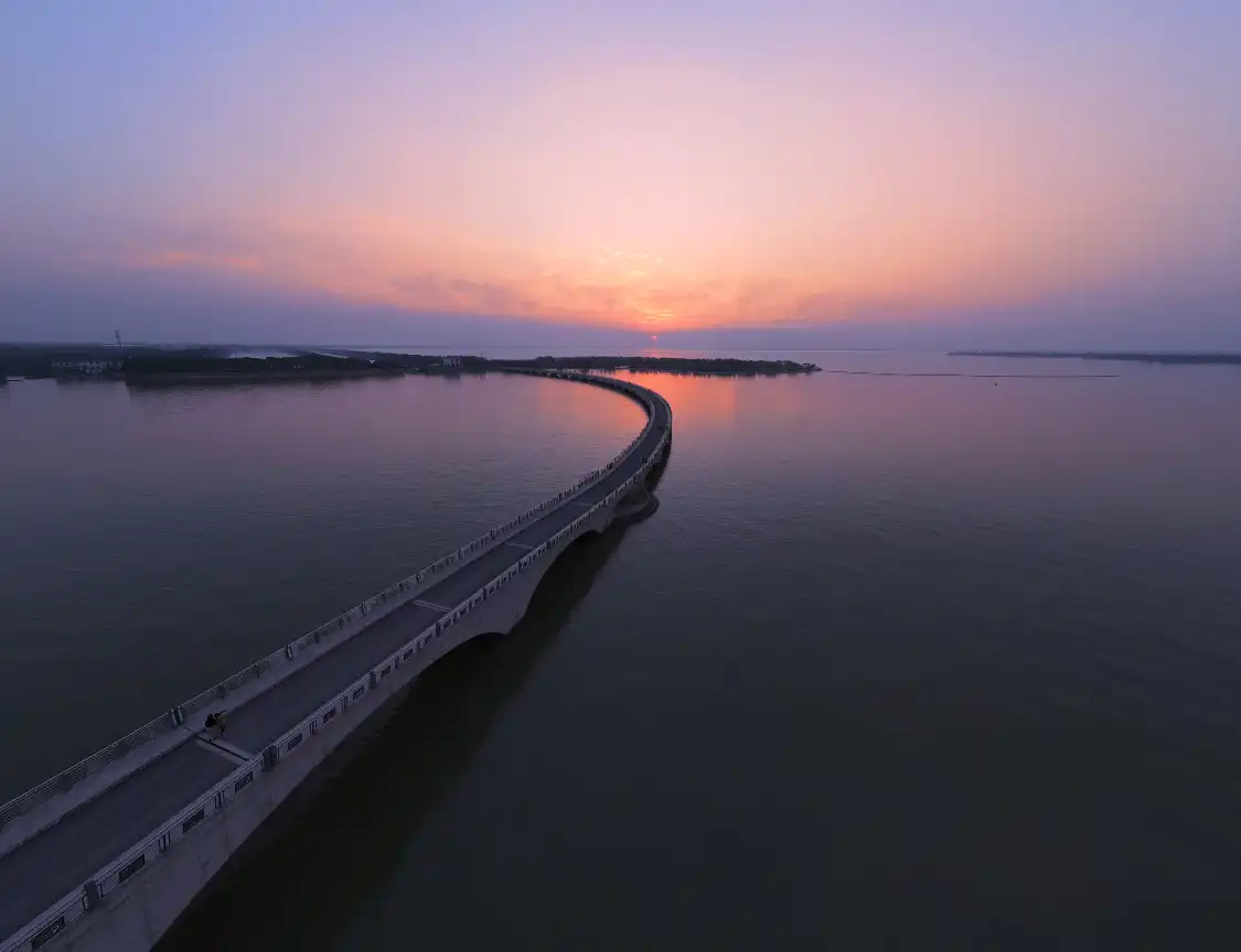 Hotels near Rainbow Bridge