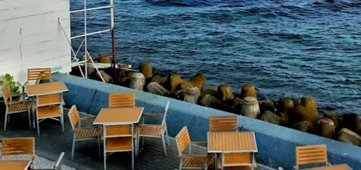 Restaurants for Views & Experiences