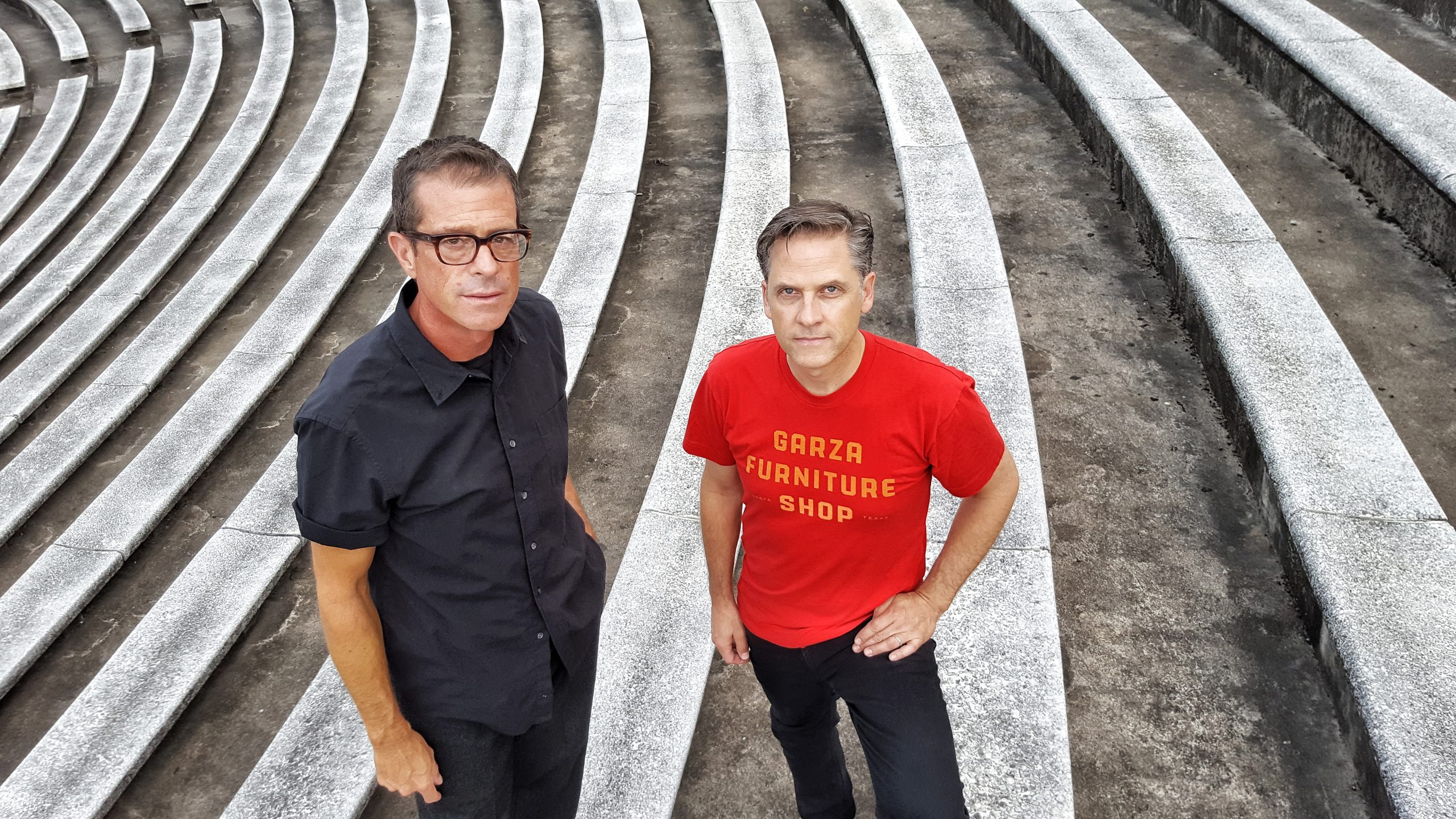 비버튼 | Calexico 콘서트 투어 | Patricia Reser Center for the Arts