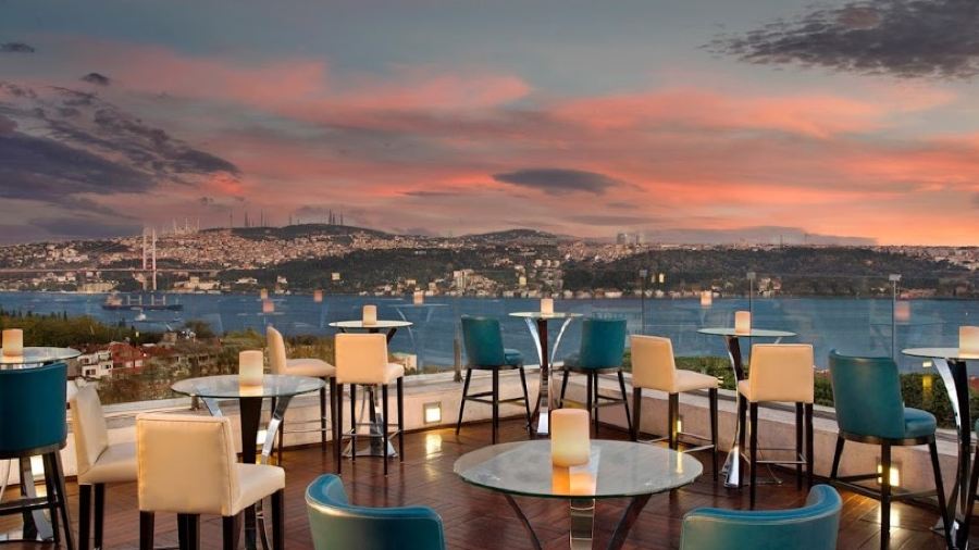 Summit Bar & Terrace