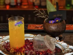 顶楼Lounge酒吧