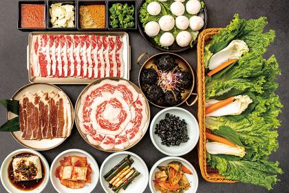 燚佰年韩式烤肉·炭烤活鳗鱼