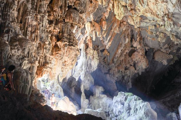 Tham Poukham Cave