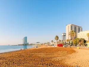 巴塞隆拿塔海灘