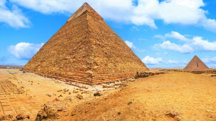 Pyramid of Khafre