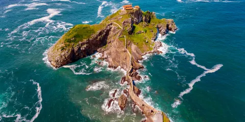 加茲特魯加特島