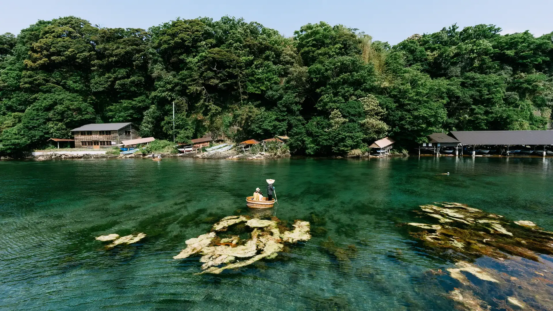 โรงแรมใกล้Sado Island