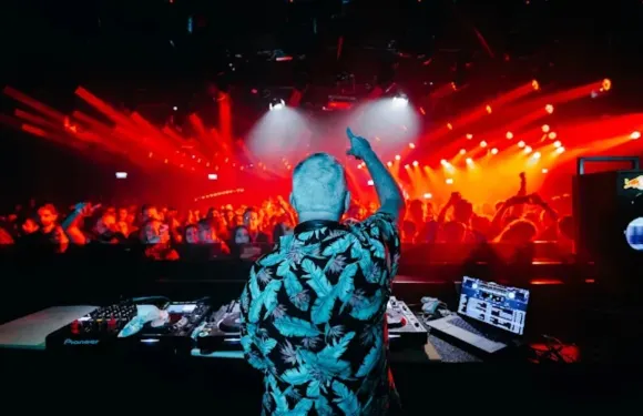 O - the club