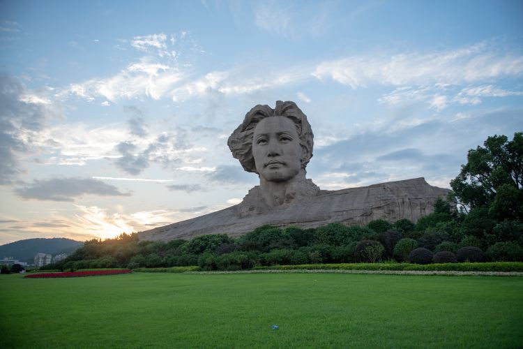 橘子洲头